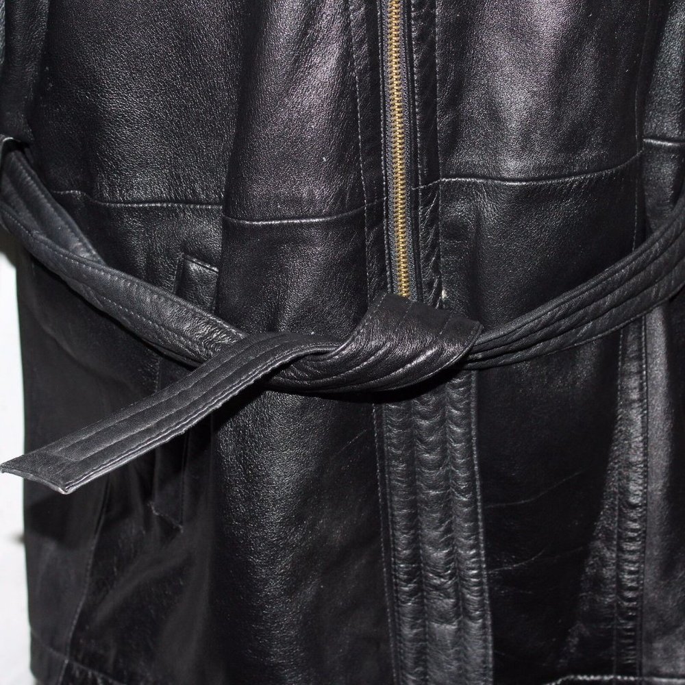 Wilson's Medium Asymmetrical Full Zip 100% Leather Belted Notched Collar Coat - Picture 11 of 12
